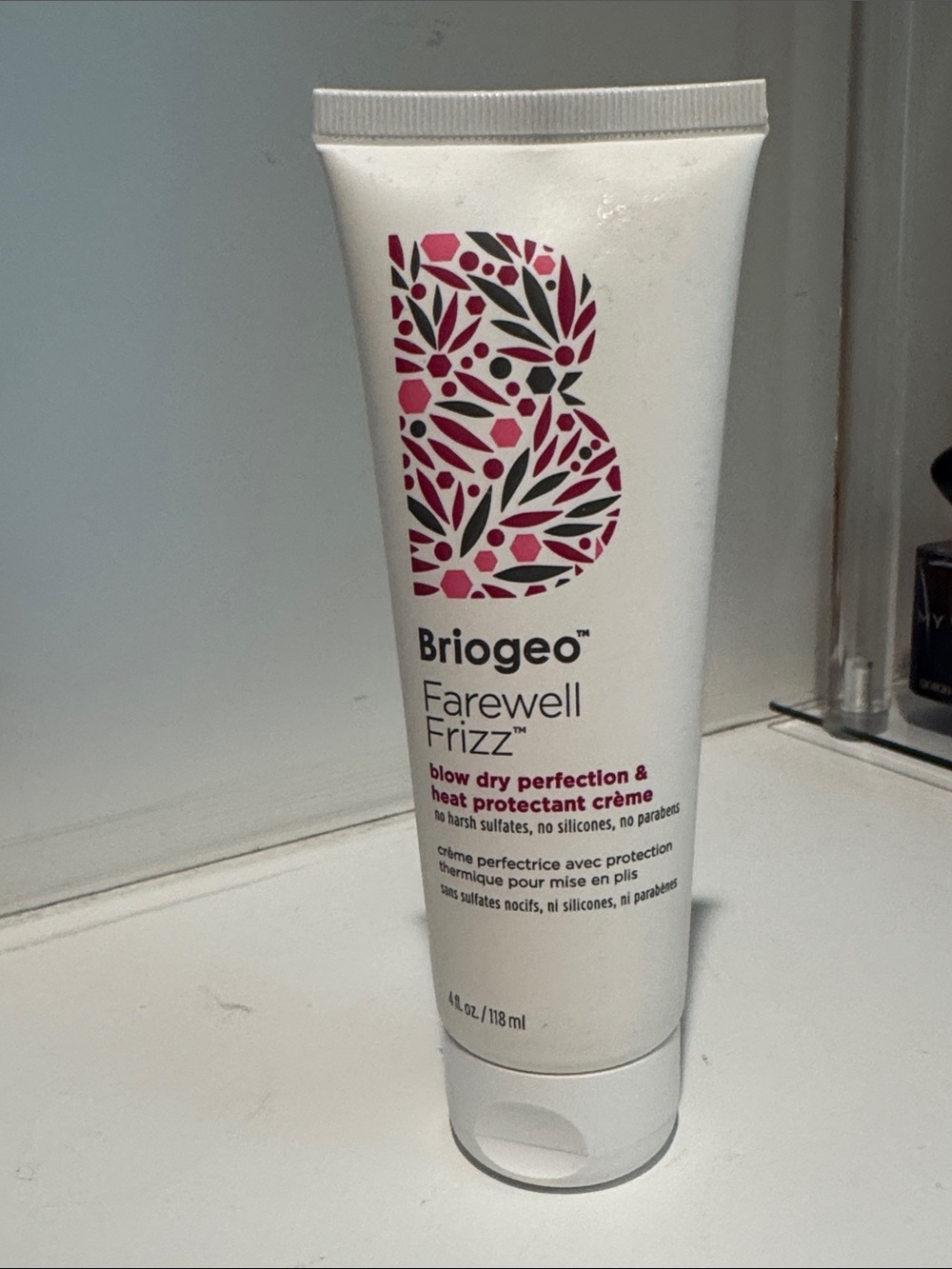 💕 Briogeo Farewell Frizz Blow Dry Perfection & Heat Protectant Crème